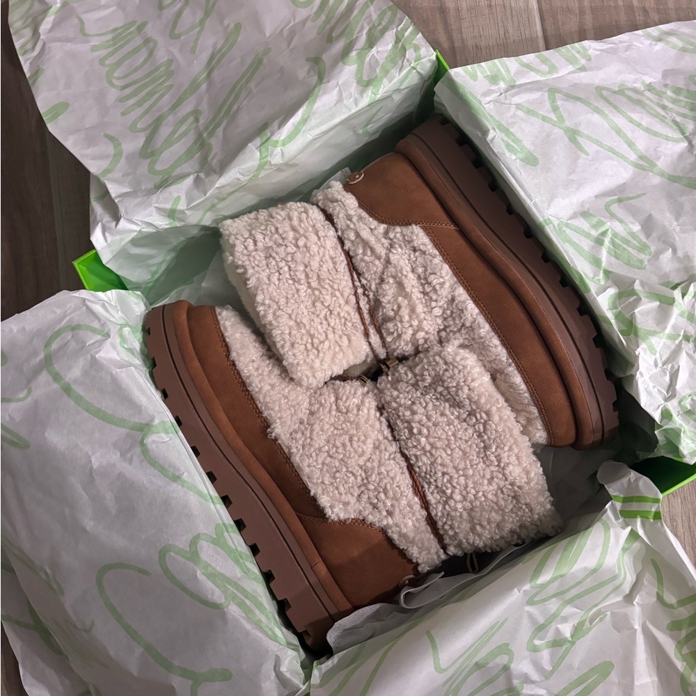 Sam Edelman Brown and Cream Shearling Boots